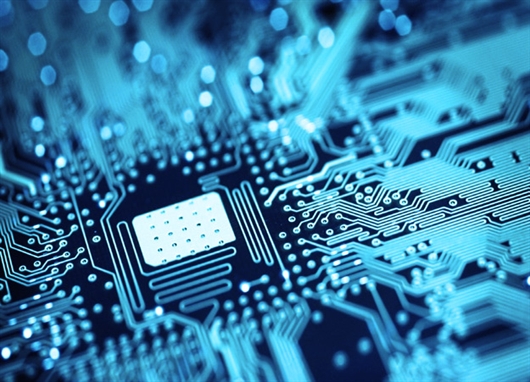 Apples and Bears – opportunities in technology funds?
